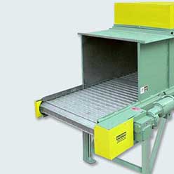PRAB Casting Cooler with steel belt conveyor for mid to heavier weight applications | Prab.com